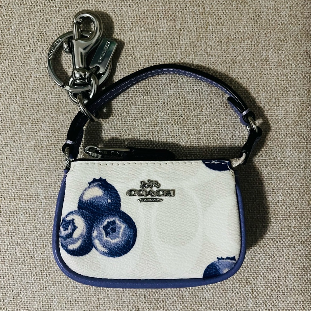 Mini Coach Nolita keychain